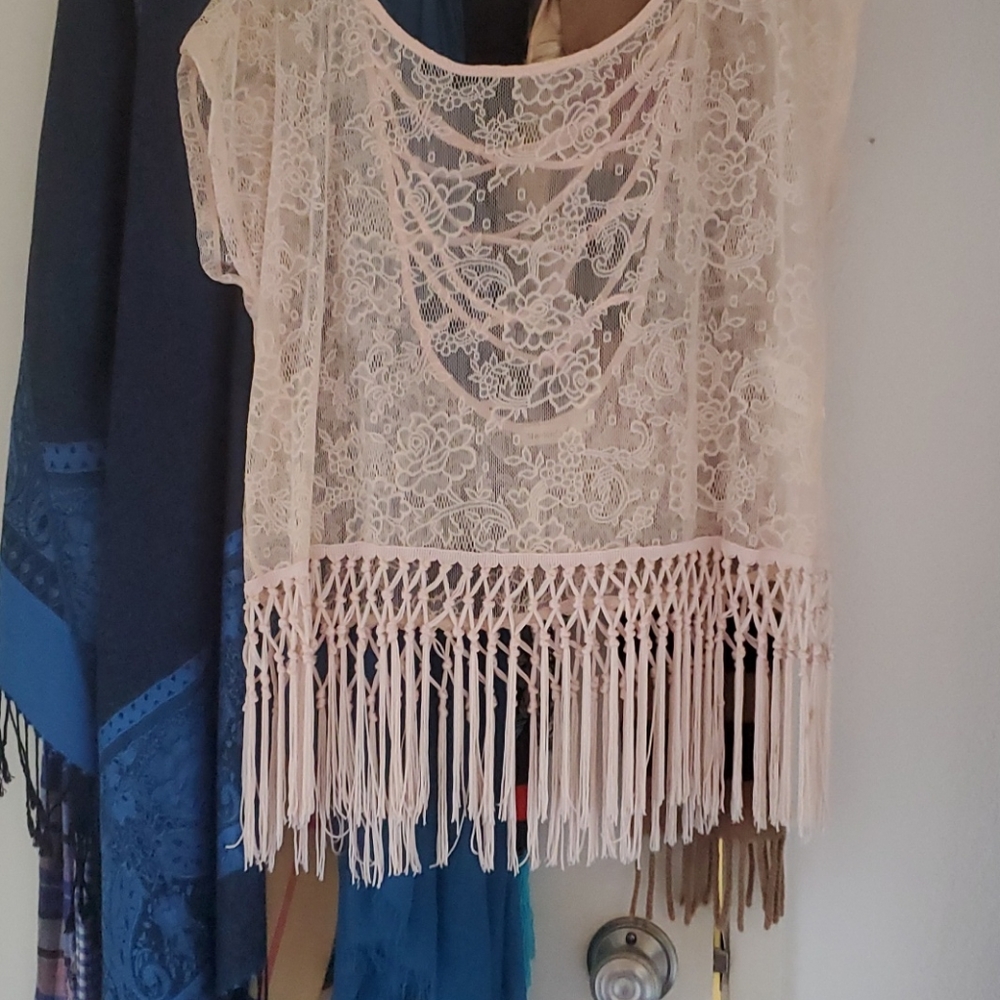 Pink bohemian top with cute tassels size L